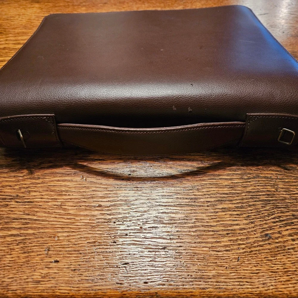 Day Timer Brown Faux Leather Zippered Portfolio Case Handle Business Organizer